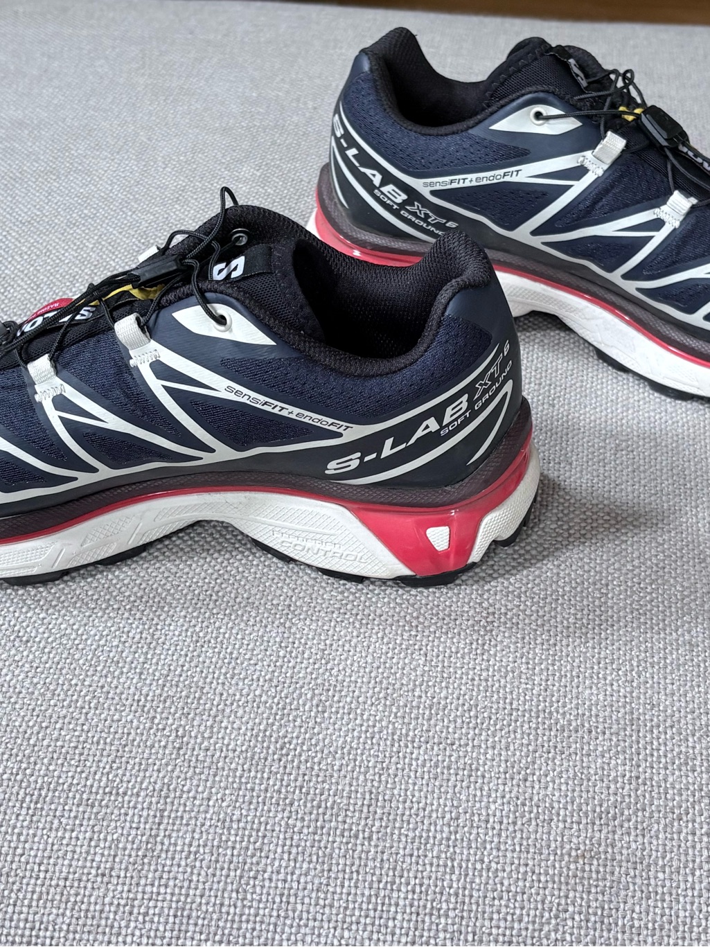 Salomon S-Lab Navy Blue And White Trail Running Shoes With Red Accents Xt 6 — image 5 of 8